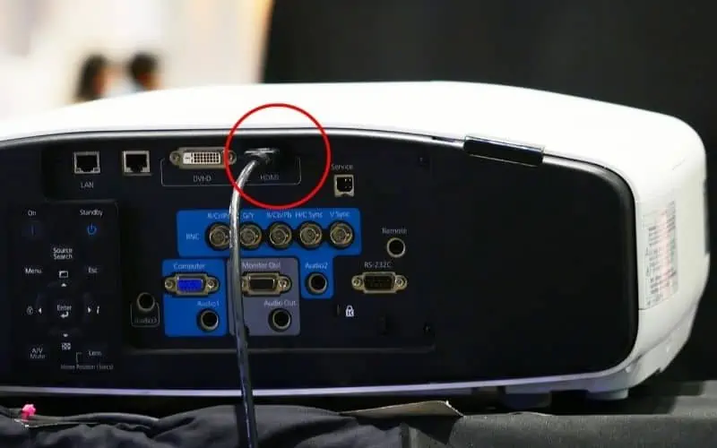 کار نکردن پورت HDMI ویدئو پروژکتور